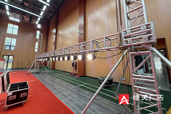 常德市德天廣告有限公司,品牌設(shè)計,活動策劃,影視攝制,廣告設(shè)備租賃,媒體廣告推廣,